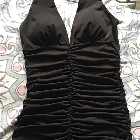 💥🖤💥🖤💥BLACK MIDI DRESS- Ties around the neck - Picture 6 of 6